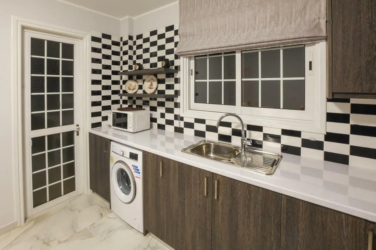 Apart Milton Apartman Lárnaka